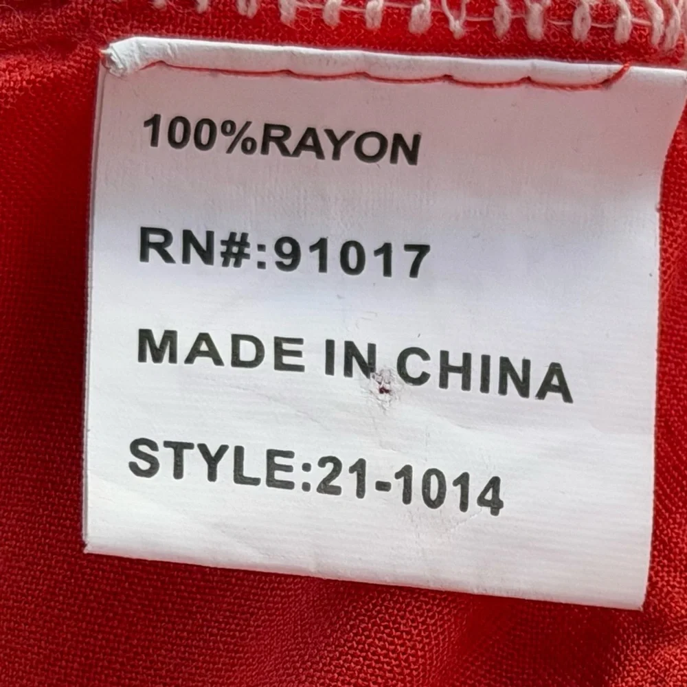 🦋 Embroidered Solitaire Women's Top - Picture 9 of 10